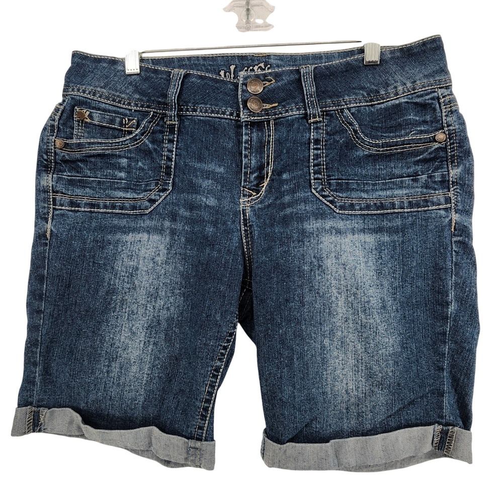 Wallflower 13 Blue Denim Bermuda Shorts Cuffed Stretch Y2K Boho Western Festival